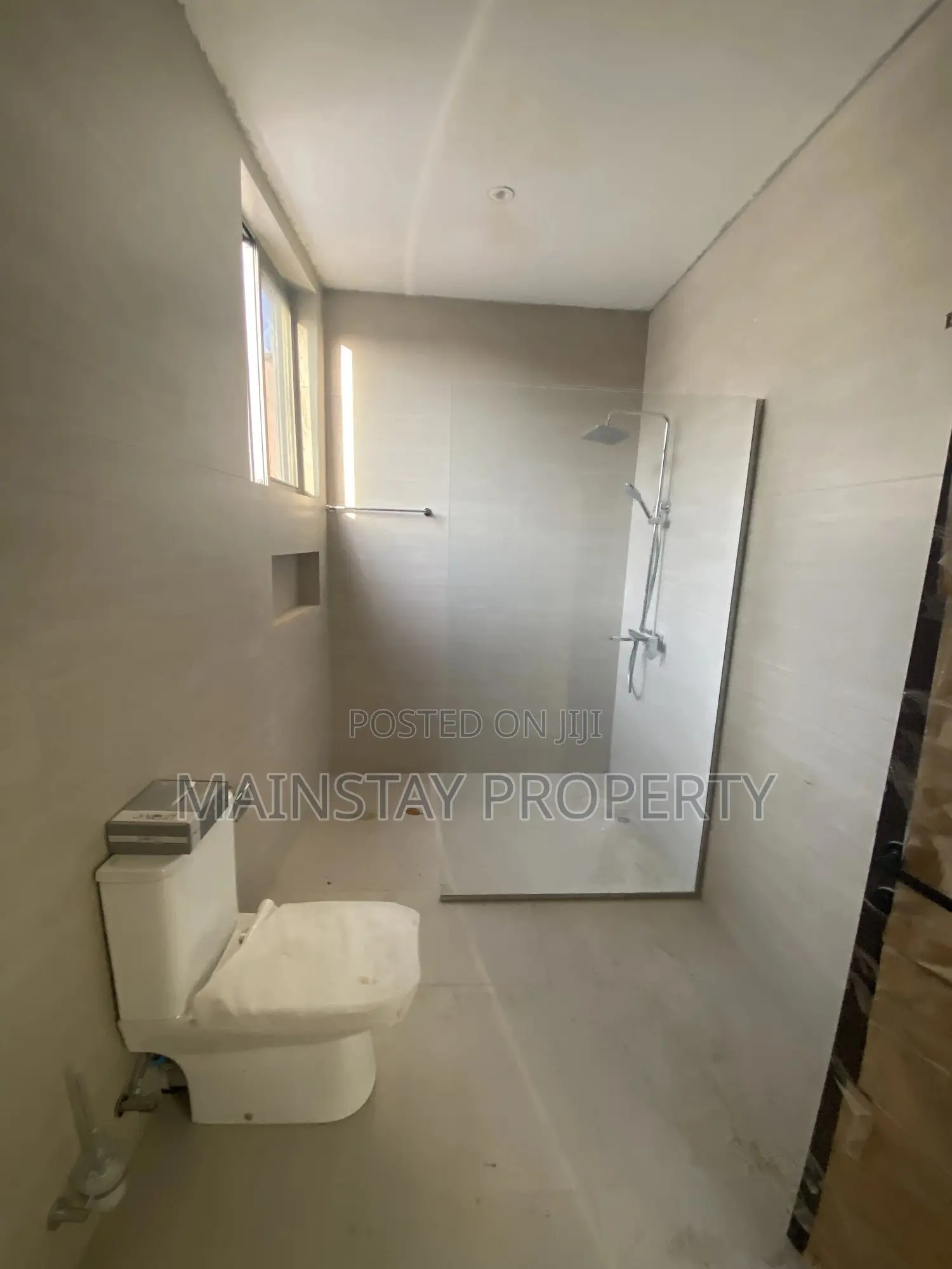 3bdrm House in Mainstay Estates, Spintex for sale