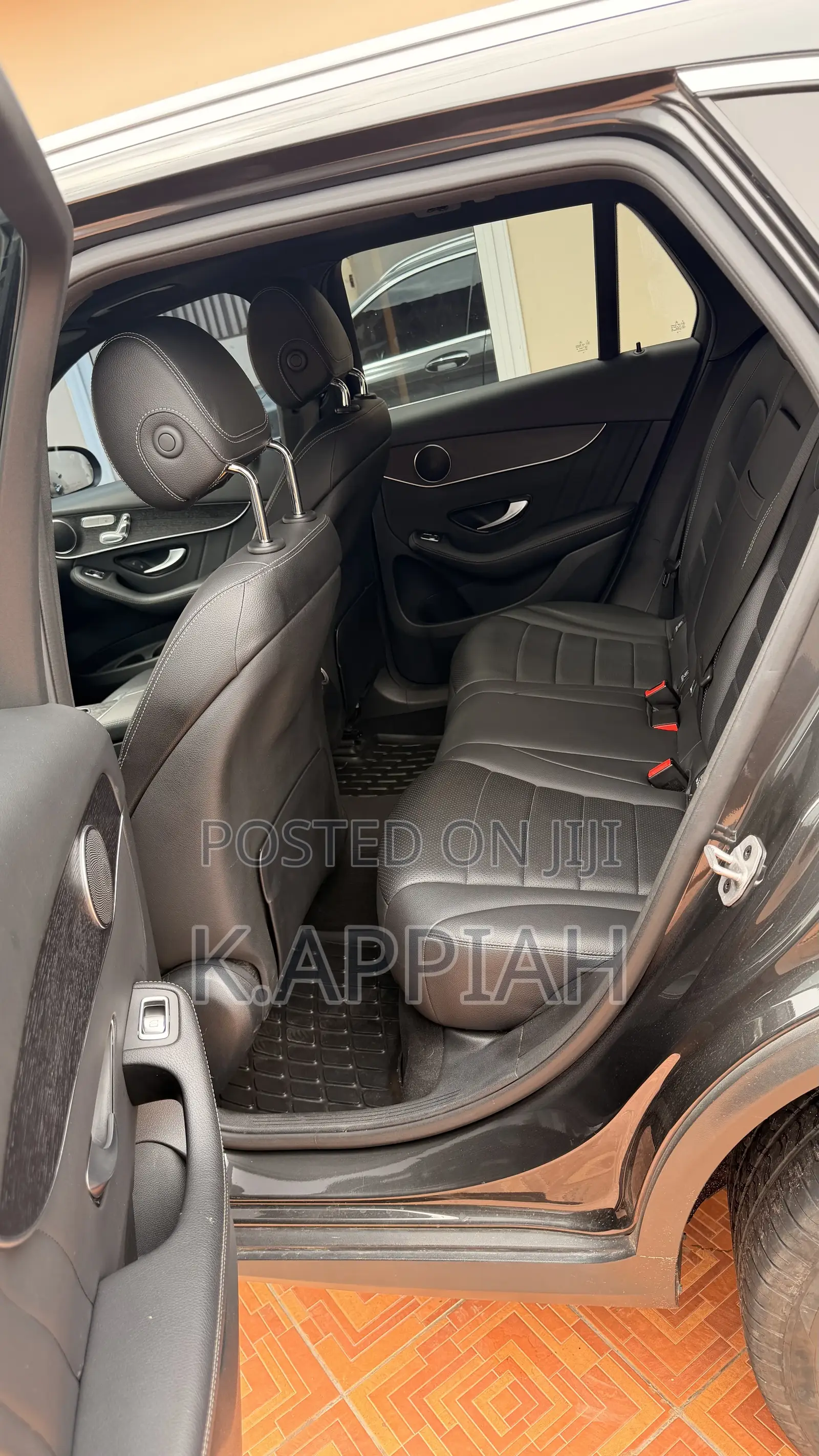 Mercedes-Benz GLC-Class 2022 Black