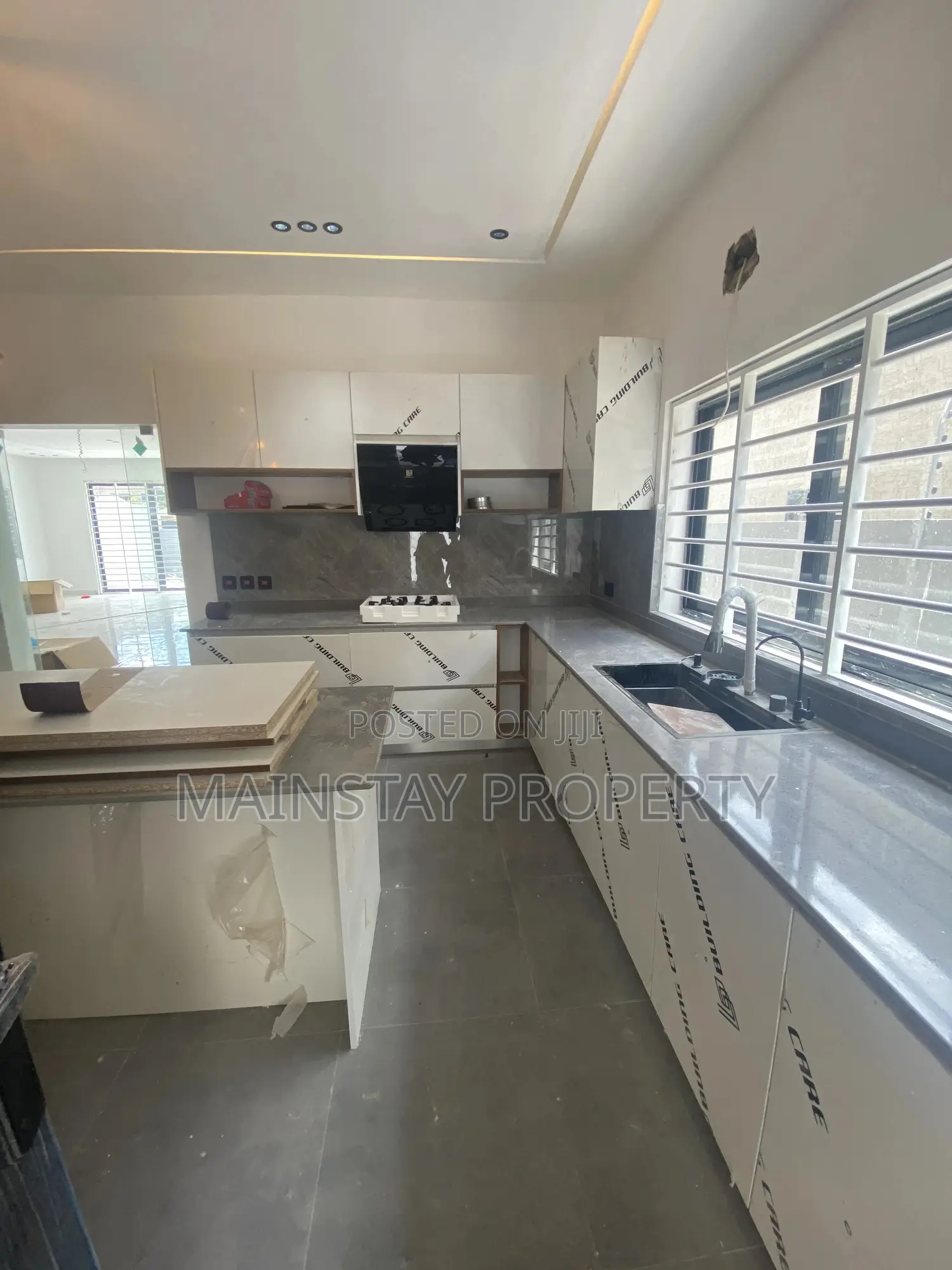 4bdrm House in Mainstay Estates, Oyarifa for sale