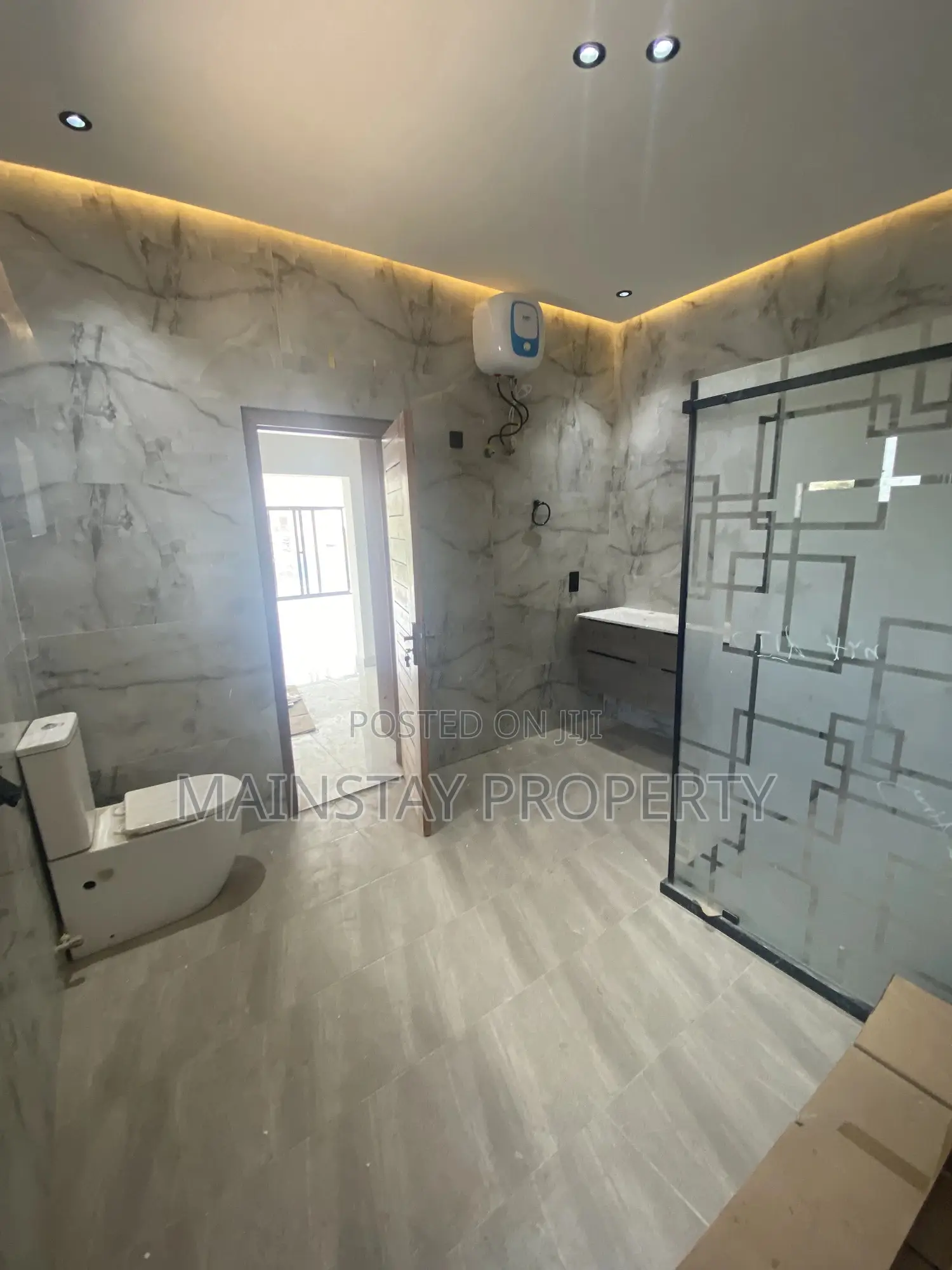 4bdrm House in Mainstay Estates, Oyarifa for sale