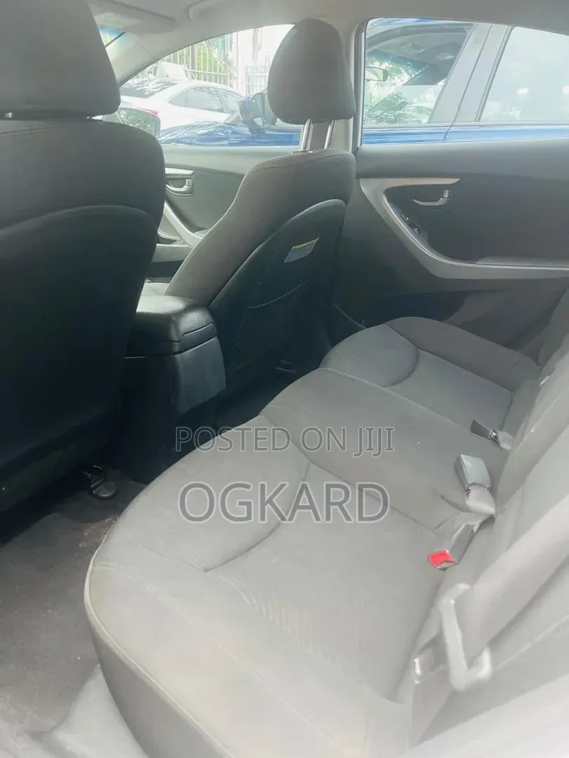 Hyundai Elantra Limited 4dr Sedan (1.8L 4cyl 6A) 2015 White