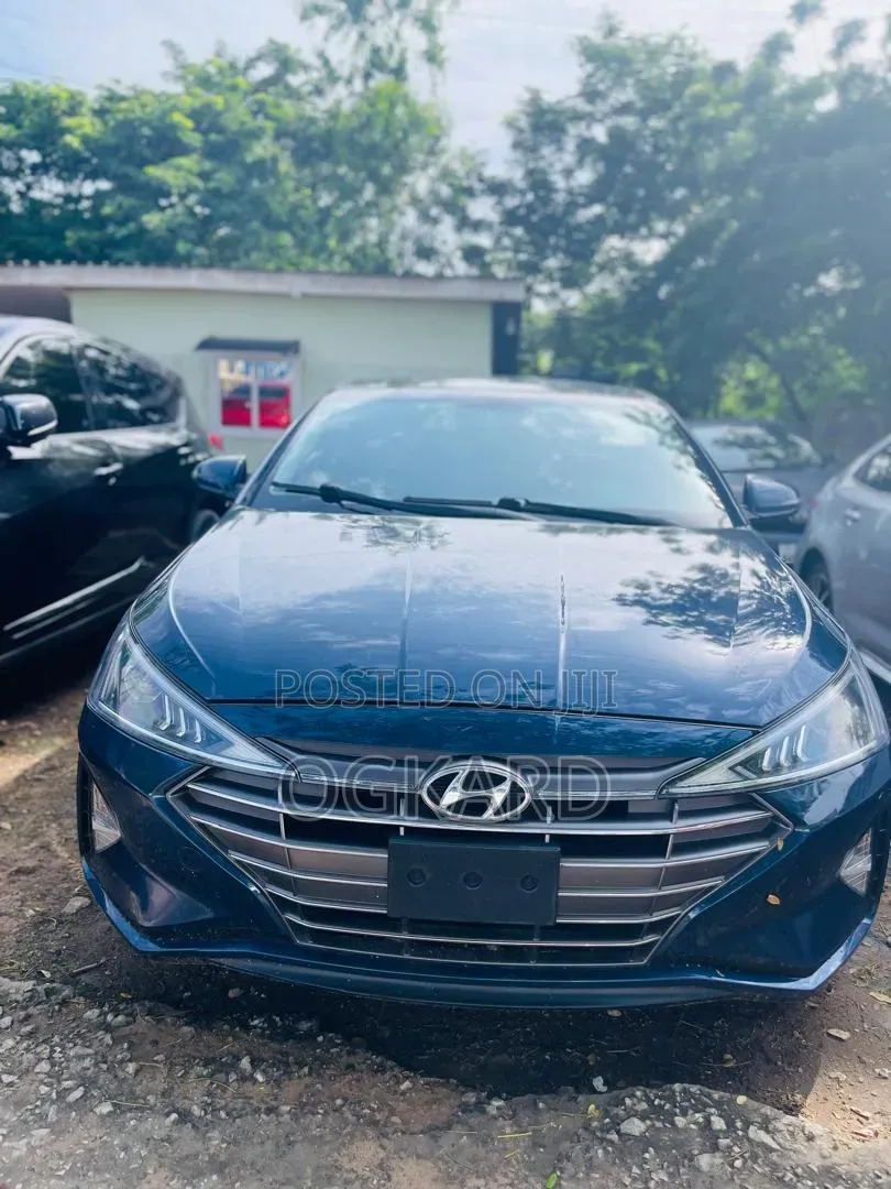 Hyundai Elantra Limited 2019 Blue