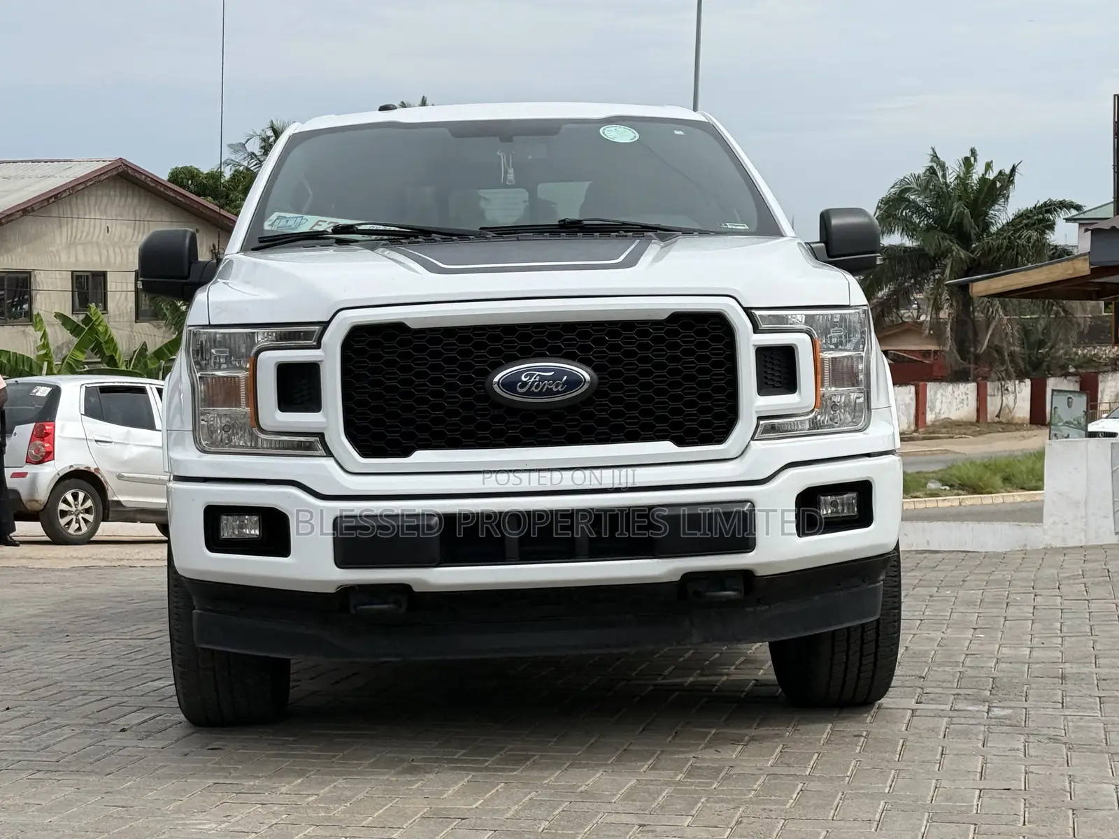 Ford F-150 Lariat 4x4 SuperCab Styleside 8 ft. box 163 in. WB 2018