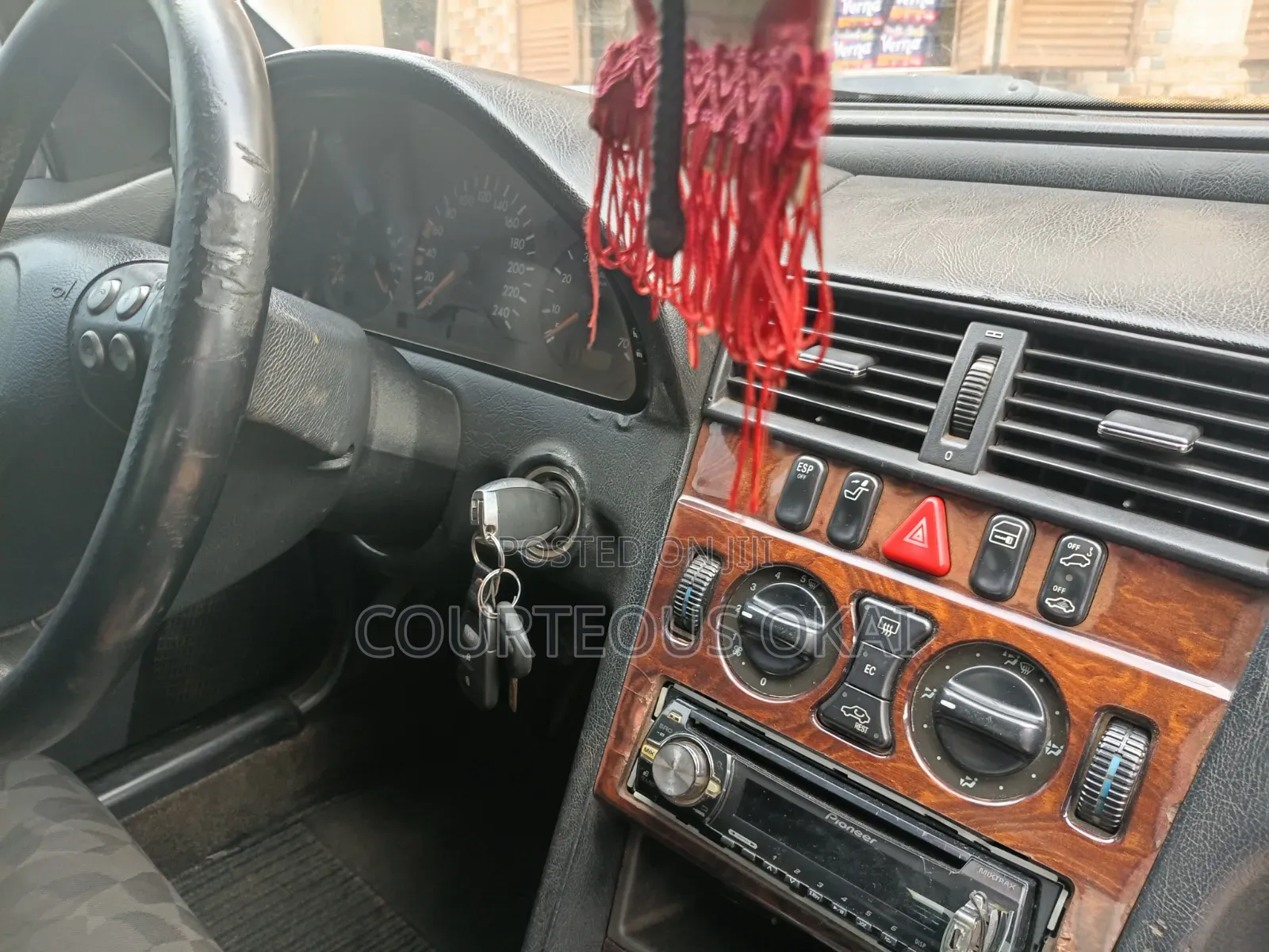 Mercedes-Benz C180 2002 Silver