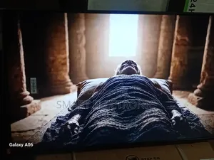 Samsung 43-Inch Smart Television With Immersive Sound