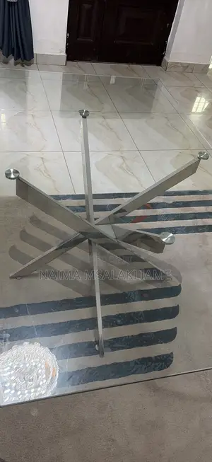 Modern 6-Seater Glass Dining Table 160 / 90
