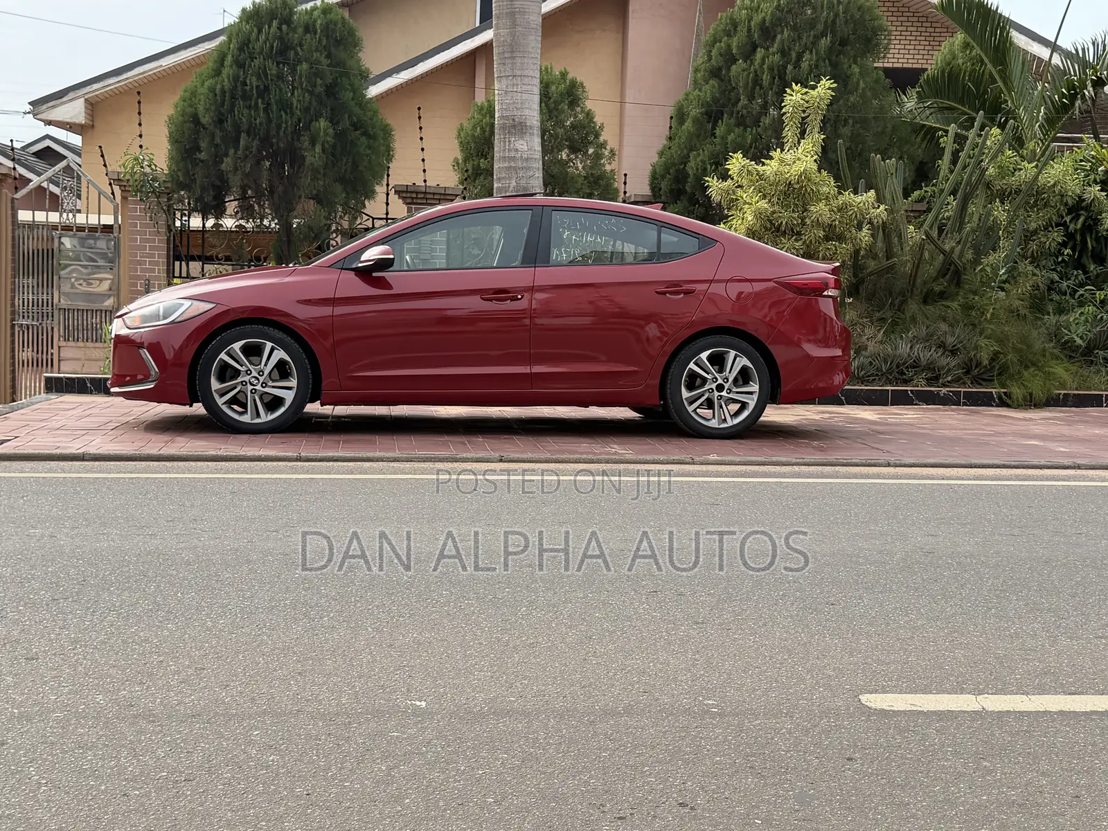 Hyundai Elantra Limited 2018 Red