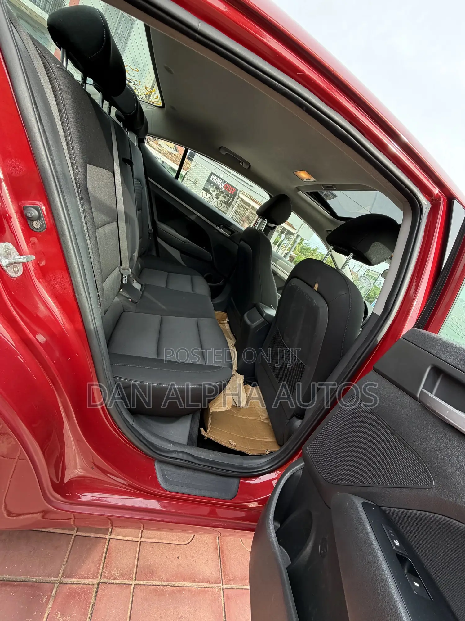 Hyundai Elantra Limited 2018 Red