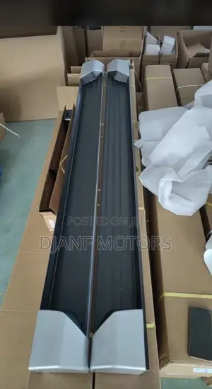 Mitsubishi L200 Side Stepper