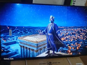 Samsung 43” Ultra-Clear Smart Led Television