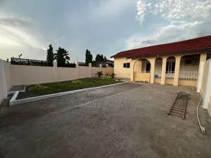 3bdrm Townhouse / Terrace in Manet Court Estate, Spintex for rent