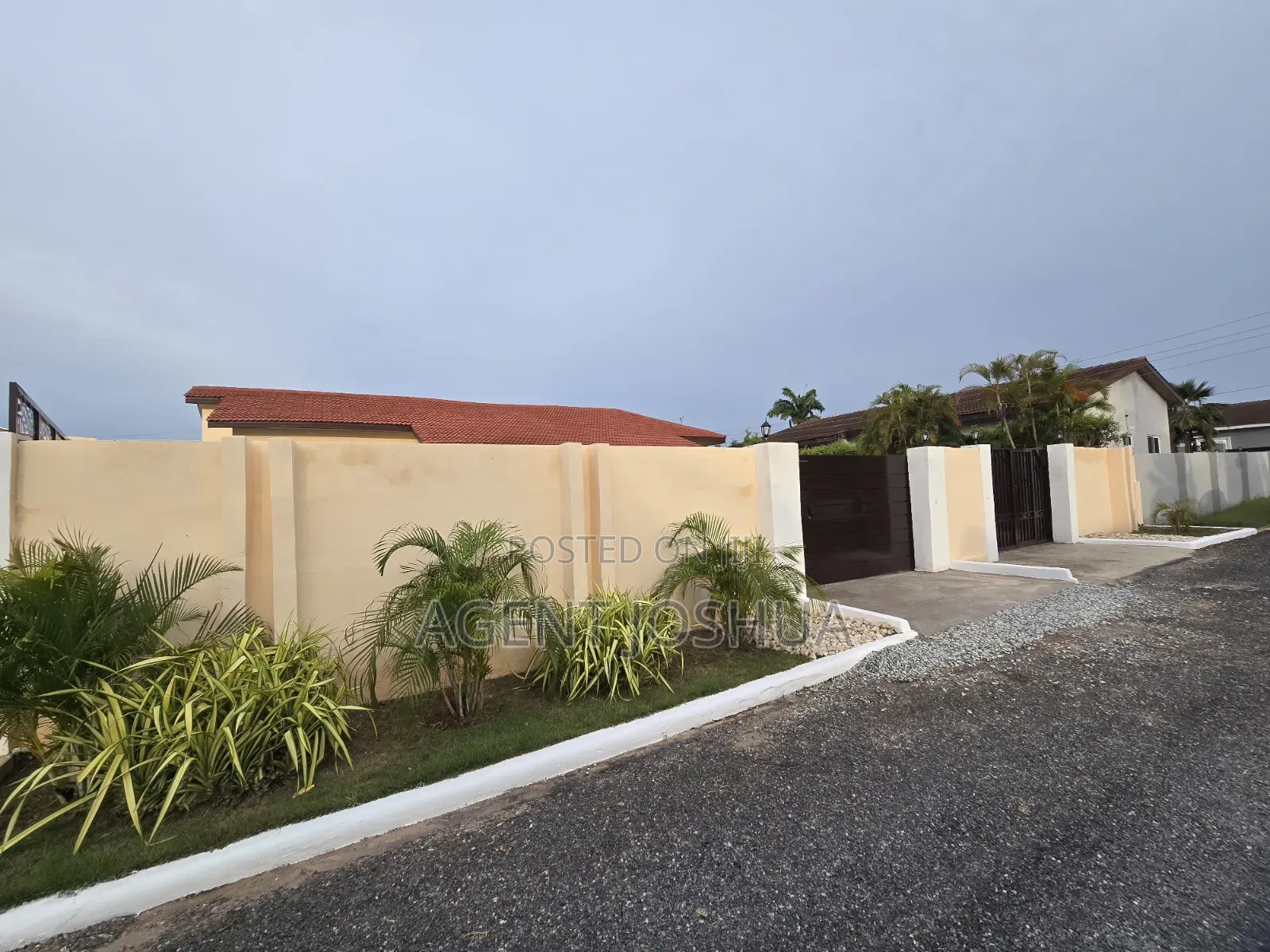 3bdrm Townhouse / Terrace in Manet Court Estate, Spintex for rent