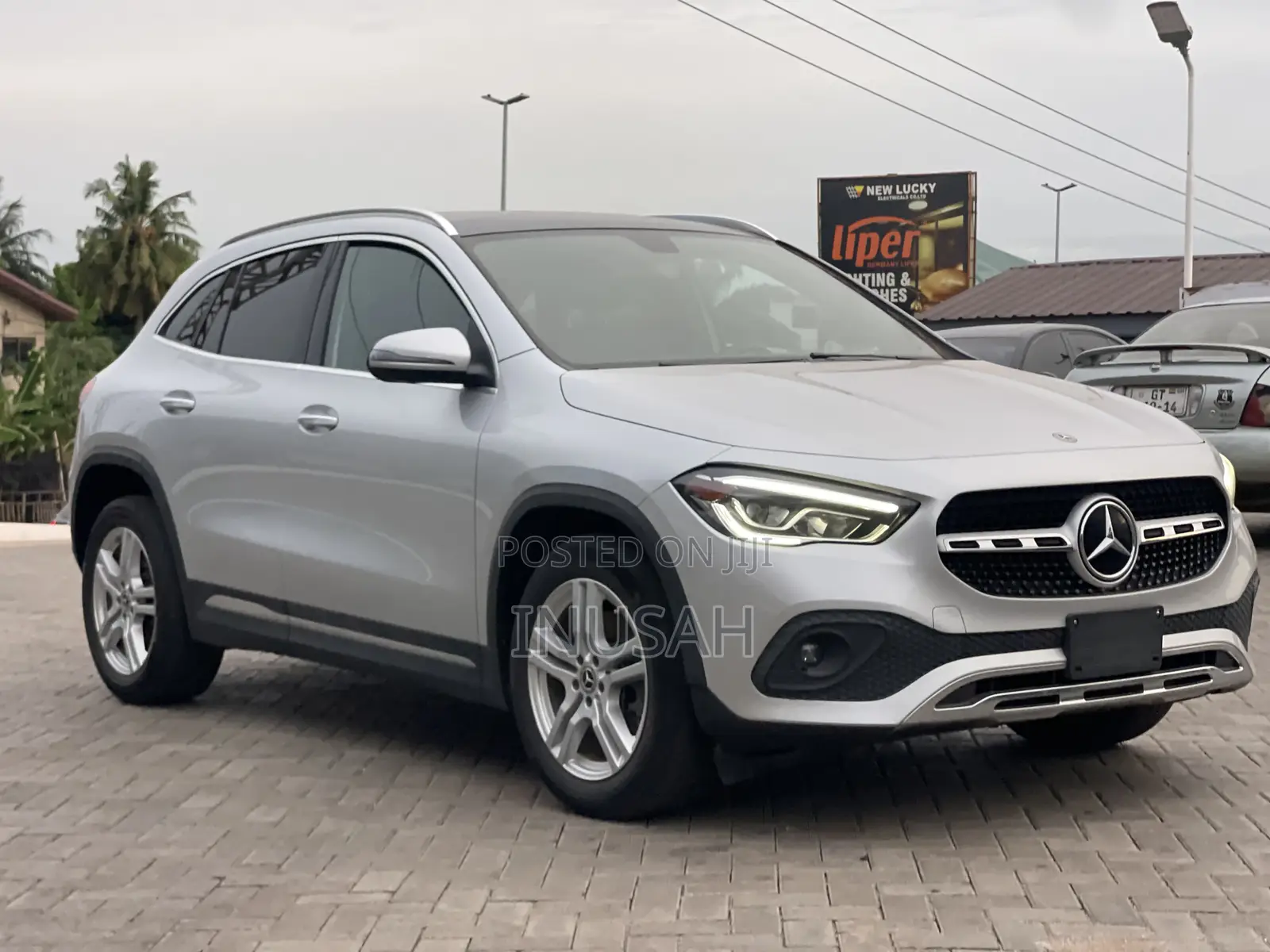 Mercedes-Benz GLA 250 2021 Silver