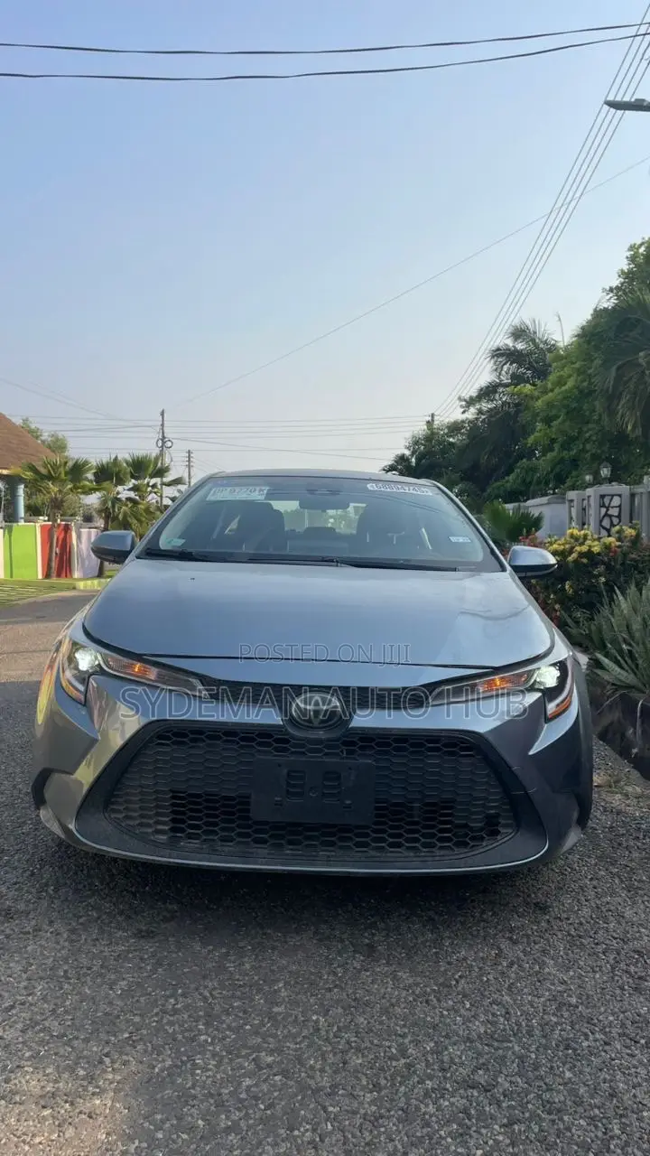Toyota Corolla 2021 Gray