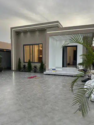 3bdrm House in Estates, East Legon for sale