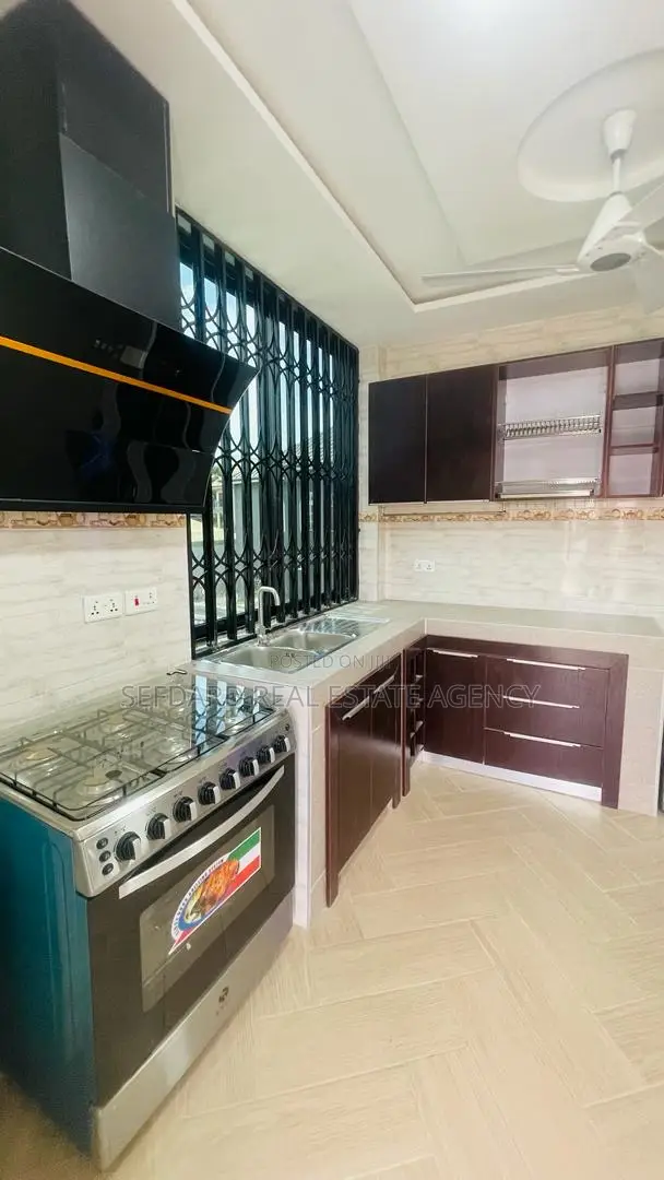 2bdrm Apartment in Sefdard Properties, Kwabenya for rent