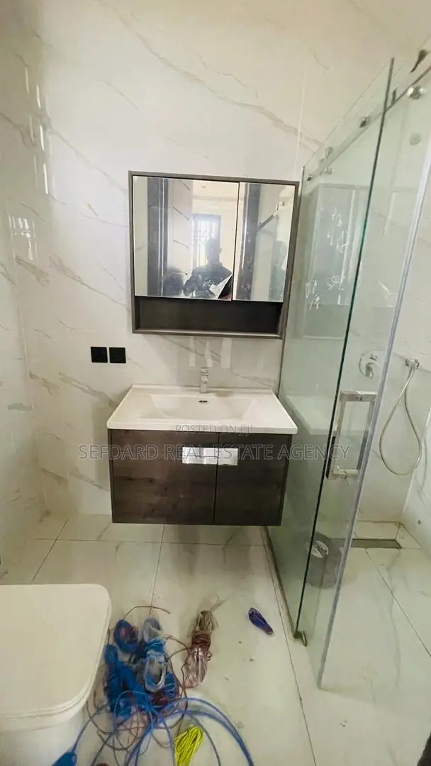 2bdrm Apartment in Sefdard Properties, Kwabenya for rent