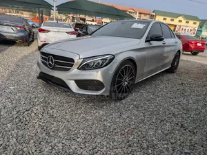 Mercedes-Benz C300 Sport 4Matic Sedan AWD (2.0L 4cyl 7A) 2017 Silver