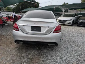 Mercedes-Benz C300 Sport 4Matic Sedan AWD (2.0L 4cyl 7A) 2017 Silver