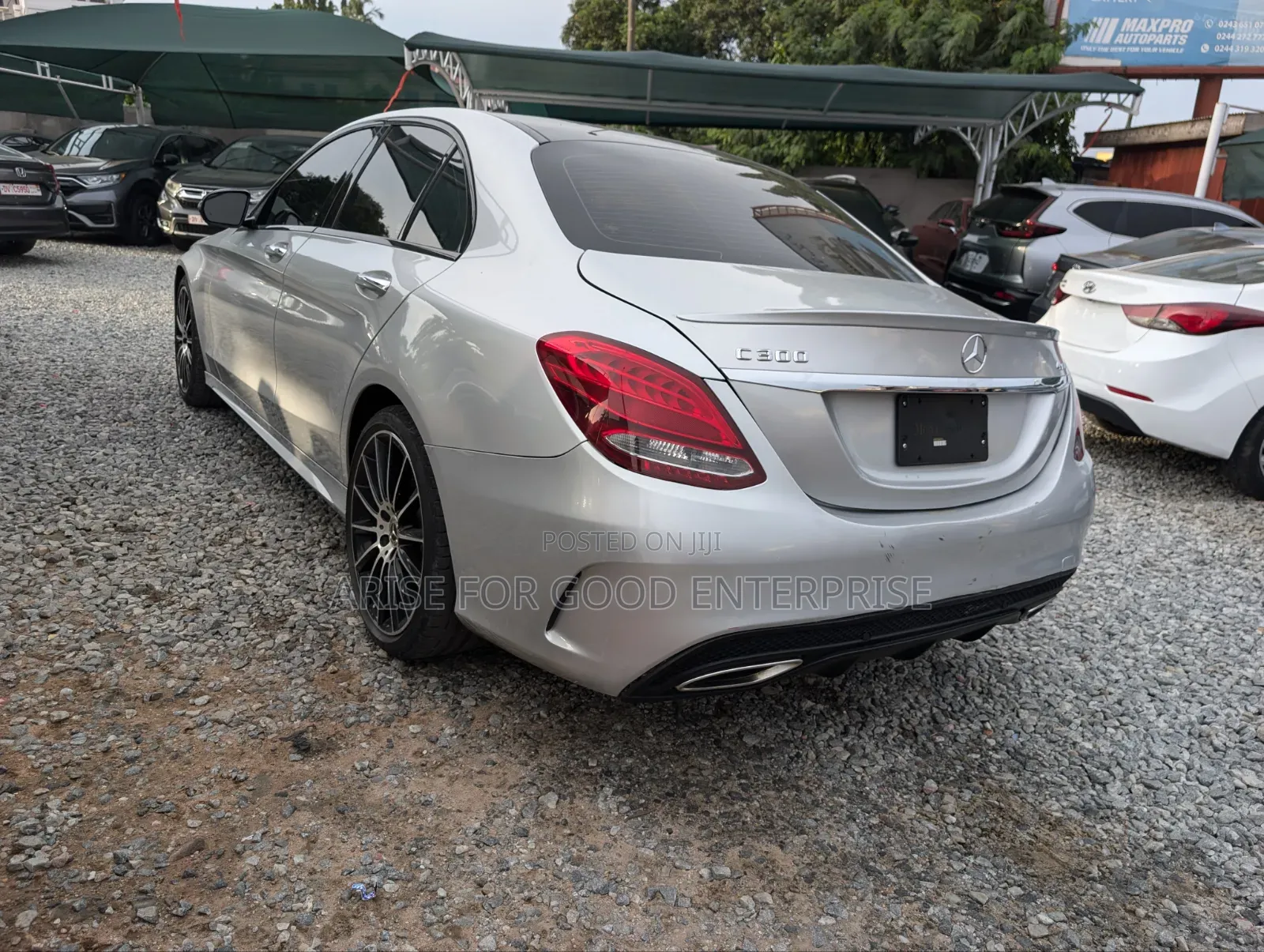 Mercedes-Benz C300 Sport 4Matic Sedan AWD (2.0L 4cyl 7A) 2017 Silver