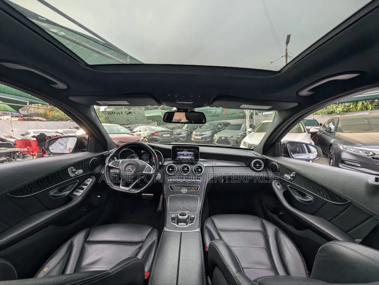 Mercedes-Benz C300 Sport 4Matic Sedan AWD (2.0L 4cyl 7A) 2017 Silver