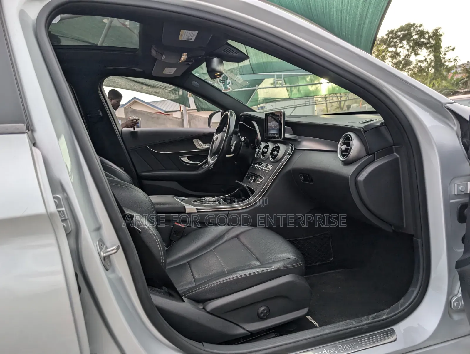 Mercedes-Benz C300 Sport 4Matic Sedan AWD (2.0L 4cyl 7A) 2017 Silver
