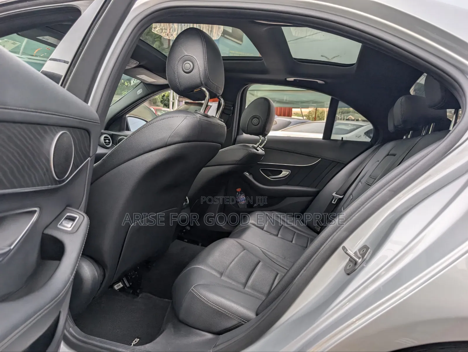 Mercedes-Benz C300 Sport 4Matic Sedan AWD (2.0L 4cyl 7A) 2017 Silver