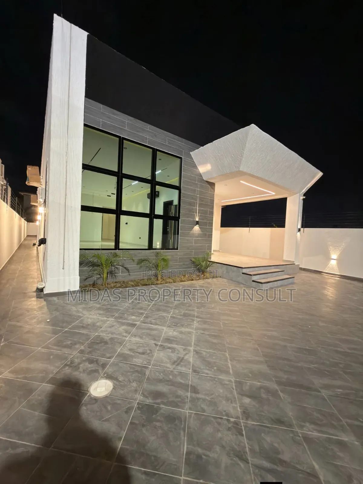 3bdrm House in Lakeside for sale