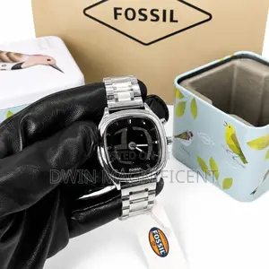 Vintage Fossil Big Tic Jr-8292 Watch