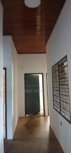 3bdrm House in Tech Deduako Knust, Kumasi Metropolitan for rent