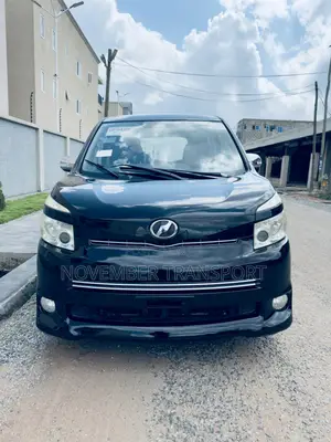 Toyota Voxy 2010 Black