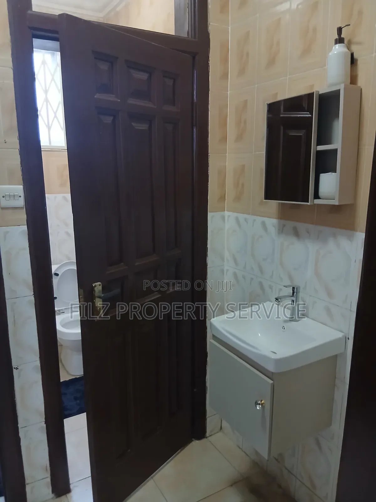 Furnished 3bdrm Apartment in American House for rent