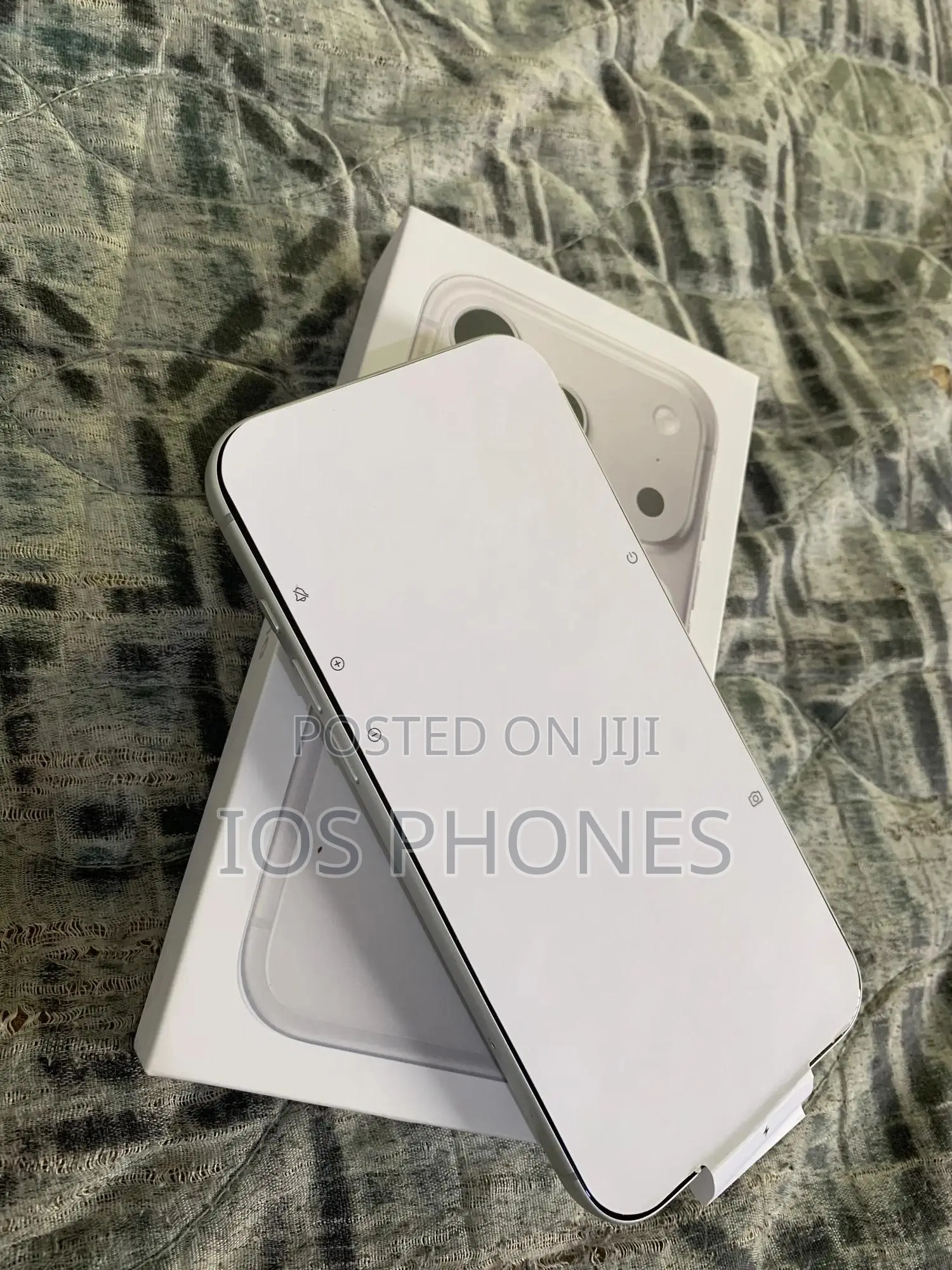 New Apple iPhone 17 Pro Max 256 GB Silver