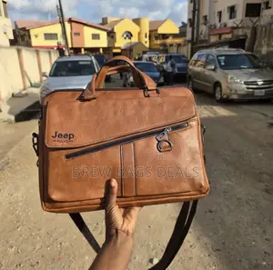 Quality Pure Leather Jeep Men’S Laptop Bag 15.6 Inches With Strap.