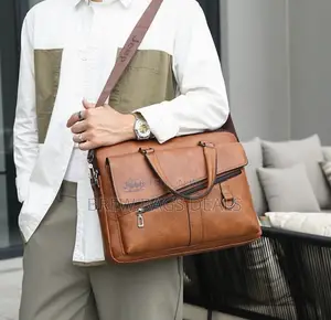 Quality Pure Leather Jeep Men’S Laptop Bag 15.6 Inches With Strap.