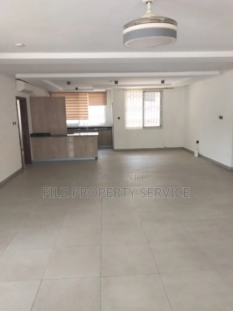 2bdrm Apartment in Abelekpe Estate, Methodist Church Area for rent