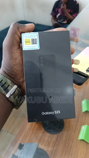 New Samsung Galaxy S23 128 GB Black