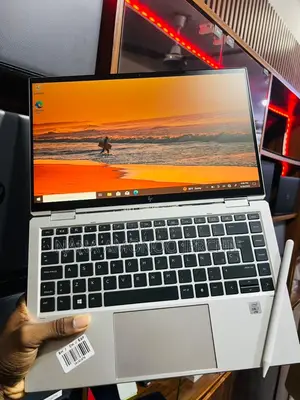 Laptop HP EliteBook x360 1040 G7 16GB Intel Core i7 SSD 256GB