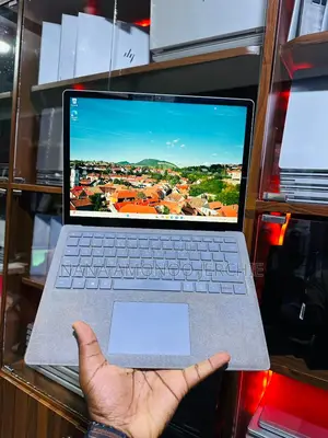 Laptop Microsoft Surface Laptop 2 8GB Intel Core i5 SSD 256GB