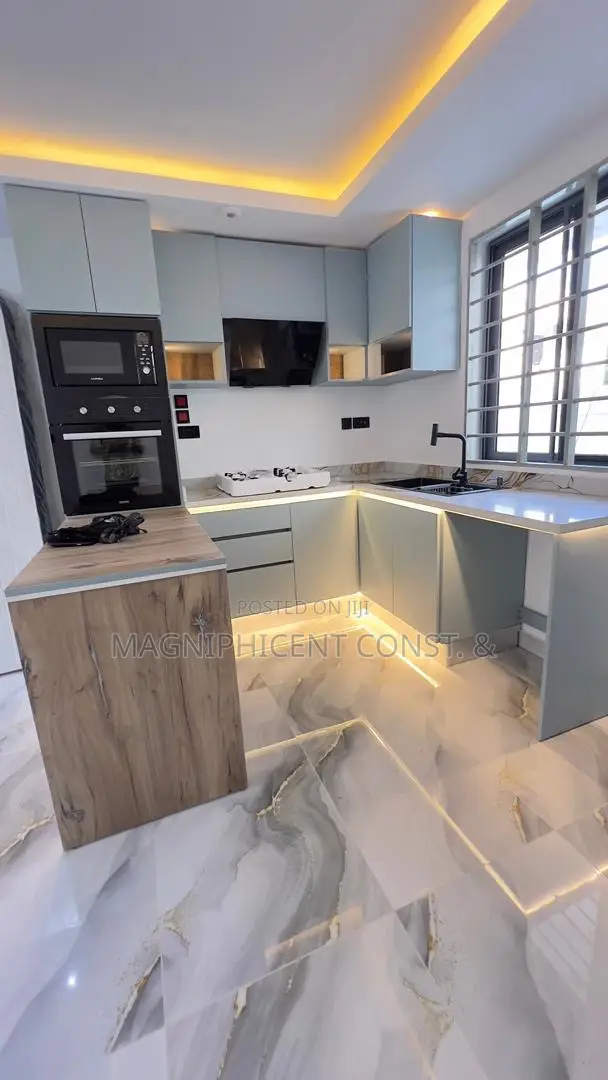 2bdrm Duplex in Magniphicent Estates, Ashaley Botwe for sale