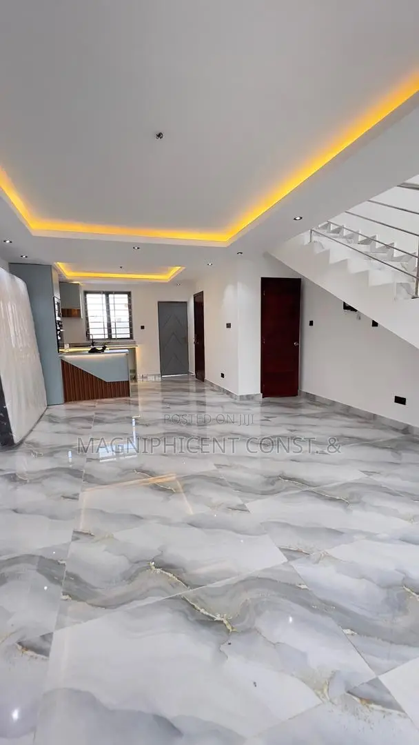 2bdrm Duplex in Magniphicent Estates, Ashaley Botwe for sale