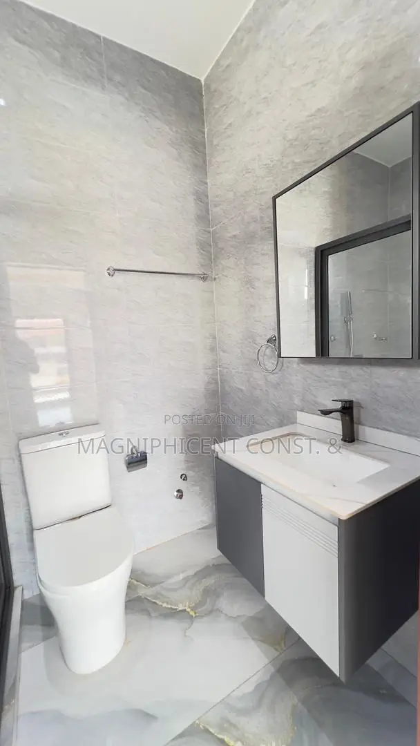 2bdrm Duplex in Magniphicent Estates, Ashaley Botwe for sale