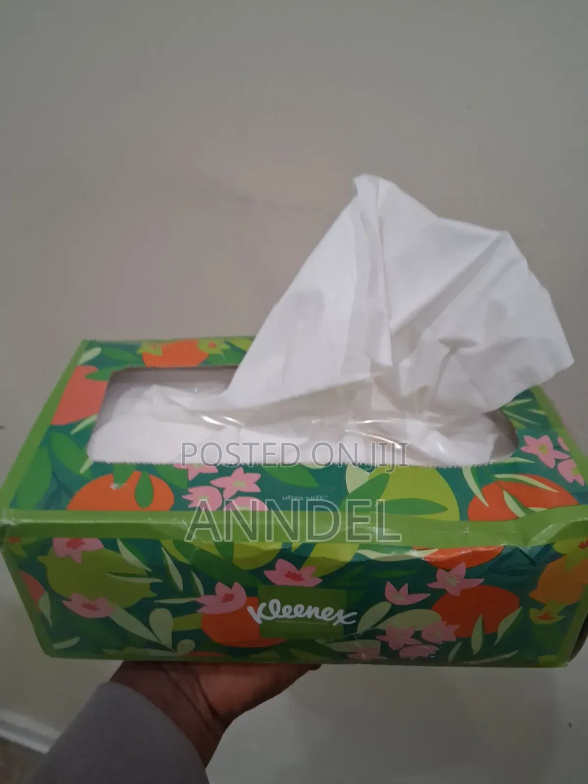 Car Tissue