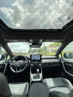 Toyota RAV4 2023 Gray