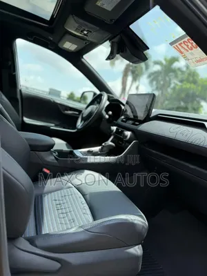 Toyota RAV4 2023 Gray