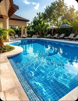 Modern Pool Builders for Homes
