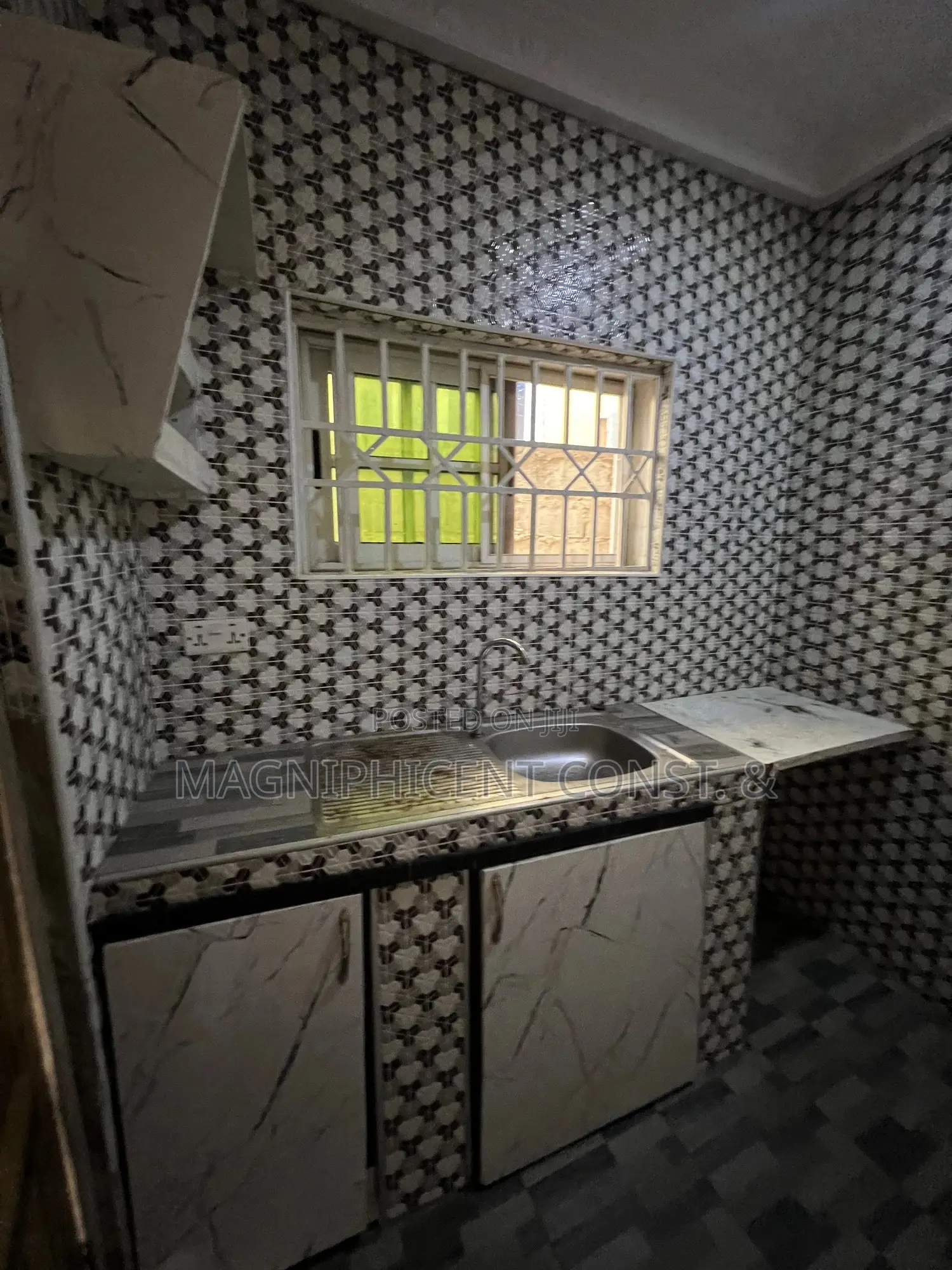 2bdrm House in Lakeside Estates, Ashaley Botwe for sale