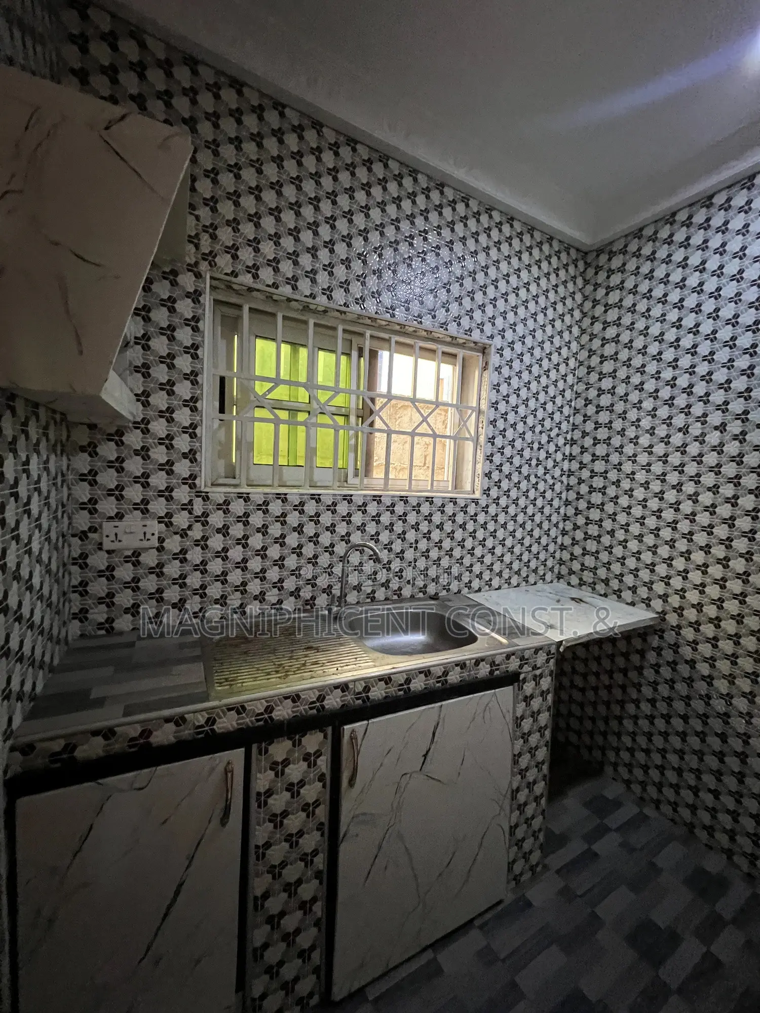 2bdrm House in Lakeside Estates, Ashaley Botwe for sale