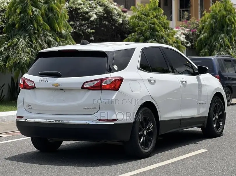 Chevrolet Equinox 2018 White
