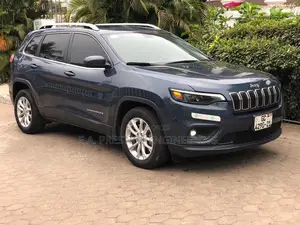 Jeep Cherokee Latitude FWD 2019 Blue